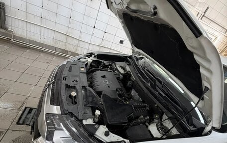 Mitsubishi Outlander III рестайлинг 3, 2022 год, 2 660 000 рублей, 15 фотография