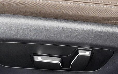 BMW 5 серия, 2025 год, 8 300 000 рублей, 13 фотография