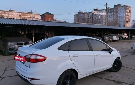 Ford Fiesta, 2015 год, 645 000 рублей, 4 фотография