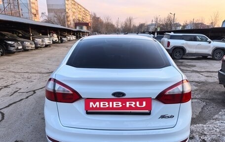 Ford Fiesta, 2015 год, 645 000 рублей, 13 фотография
