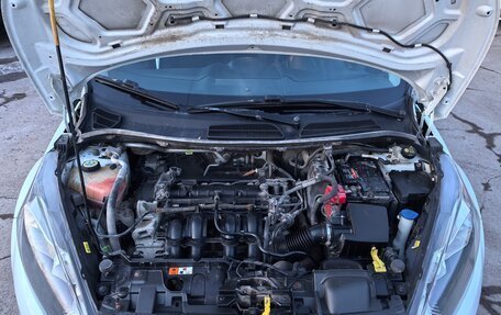 Ford Fiesta, 2015 год, 645 000 рублей, 26 фотография