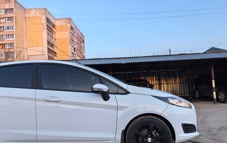 Ford Fiesta, 2015 год, 645 000 рублей, 24 фотография