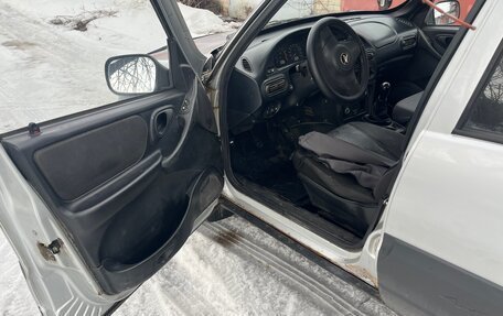 Chevrolet Niva I рестайлинг, 2011 год, 340 000 рублей, 4 фотография