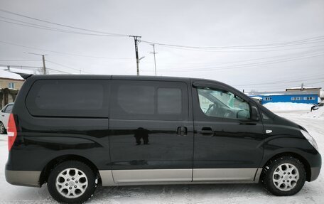 Hyundai Grand Starex Grand Starex I рестайлинг 2, 2014 год, 2 000 000 рублей, 3 фотография