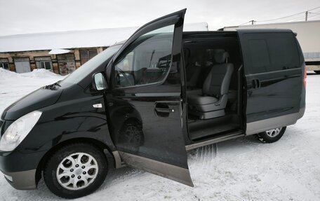 Hyundai Grand Starex Grand Starex I рестайлинг 2, 2014 год, 2 000 000 рублей, 6 фотография