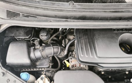 Hyundai Grand Starex Grand Starex I рестайлинг 2, 2014 год, 2 000 000 рублей, 12 фотография