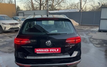 Volkswagen Passat B8 рестайлинг, 2017 год, 2 650 000 рублей, 5 фотография