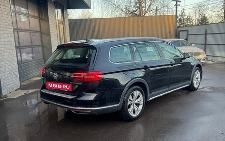 Volkswagen Passat B8 рестайлинг, 2017 год, 2 650 000 рублей, 6 фотография