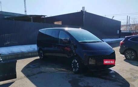 Hyundai Staria, 2021 год, 5 700 000 рублей, 5 фотография