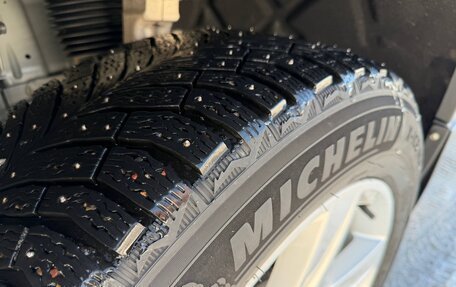 Land Rover Defender II, 2021 год, 7 990 000 рублей, 11 фотография