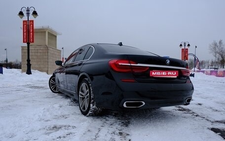 BMW 7 серия, 2018 год, 3 970 000 рублей, 3 фотография