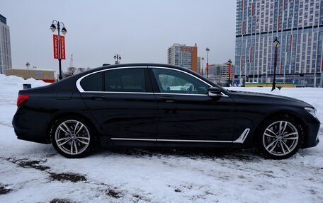 BMW 7 серия, 2018 год, 3 970 000 рублей, 6 фотография