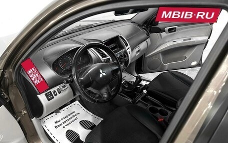 Mitsubishi Pajero Sport II рестайлинг, 2012 год, 1 815 000 рублей, 6 фотография