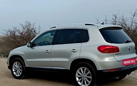 Volkswagen Tiguan I, 2012 год, 950 000 рублей, 4 фотография