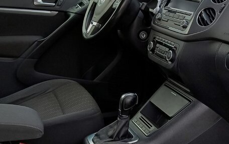 Volkswagen Tiguan I, 2012 год, 950 000 рублей, 12 фотография