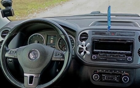 Volkswagen Tiguan I, 2012 год, 950 000 рублей, 11 фотография