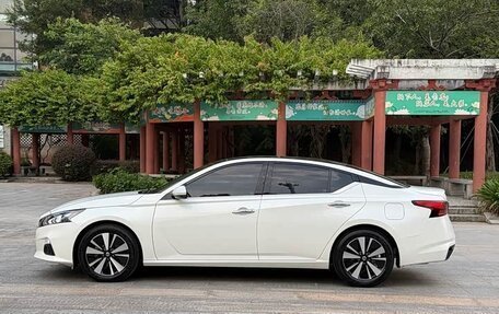 Nissan Altima VI (L34), 2022 год, 1 999 001 рублей, 5 фотография