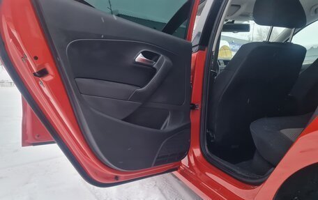 Volkswagen Polo VI (EU Market), 2010 год, 650 000 рублей, 13 фотография