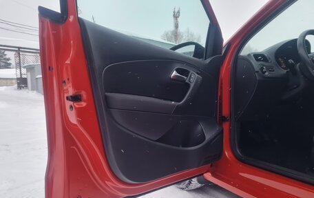 Volkswagen Polo VI (EU Market), 2010 год, 650 000 рублей, 12 фотография