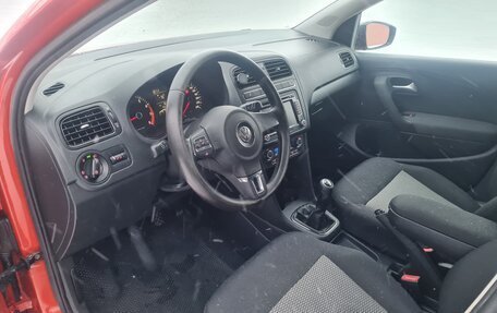 Volkswagen Polo VI (EU Market), 2010 год, 650 000 рублей, 19 фотография