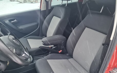 Volkswagen Polo VI (EU Market), 2010 год, 650 000 рублей, 25 фотография