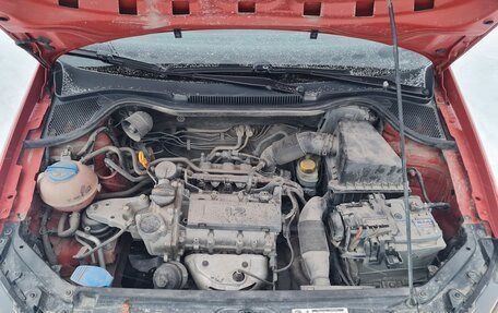 Volkswagen Polo VI (EU Market), 2010 год, 650 000 рублей, 27 фотография