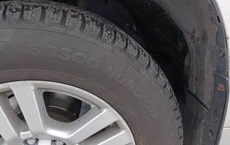 Toyota Land Cruiser Prado 150 рестайлинг 2, 2010 год, 3 300 000 рублей, 6 фотография