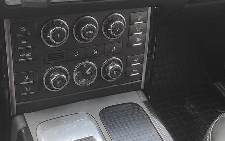 Land Rover Range Rover III, 2011 год, 2 000 000 рублей, 11 фотография