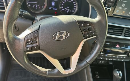Hyundai Tucson III, 2018 год, 2 200 000 рублей, 10 фотография
