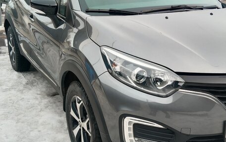 Renault Kaptur I рестайлинг, 2018 год, 1 250 000 рублей, 2 фотография