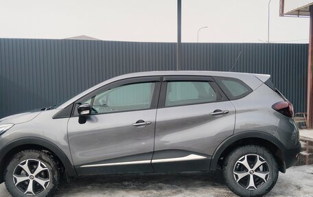 Renault Kaptur I рестайлинг, 2018 год, 1 250 000 рублей, 8 фотография