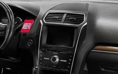 Ford Explorer VI, 2017 год, 3 300 000 рублей, 9 фотография