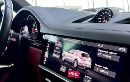 Porsche Cayenne III, 2018 год, 9 750 000 рублей, 30 фотография