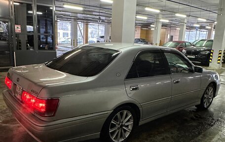 Toyota Crown, 2002 год, 1 400 000 рублей, 4 фотография