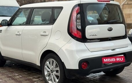 KIA Soul II рестайлинг, 2019 год, 1 525 000 рублей, 5 фотография