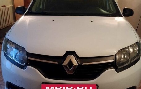 Renault Logan II, 2017 год, 650 000 рублей, 10 фотография