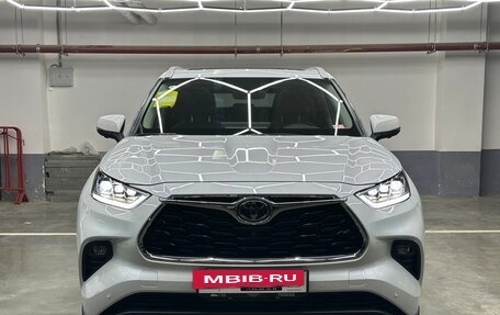 Toyota Highlander, 2026 год, 5 700 000 рублей, 2 фотография