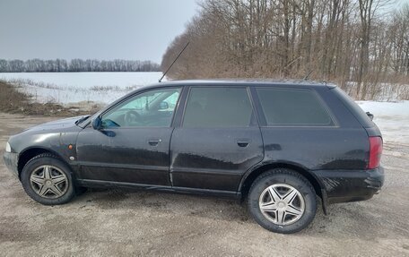 Audi A4, 1996 год, 390 000 рублей, 9 фотография