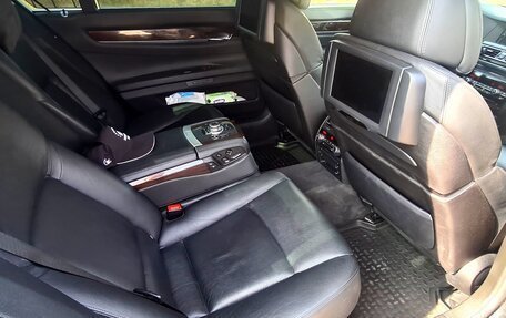 BMW 7 серия, 2011 год, 1 650 000 рублей, 10 фотография