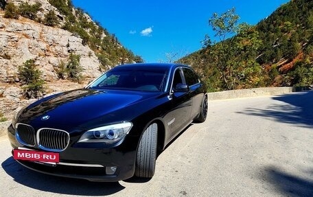 BMW 7 серия, 2011 год, 1 650 000 рублей, 2 фотография