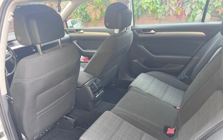 Volkswagen Passat B8 рестайлинг, 2020 год, 2 600 000 рублей, 7 фотография