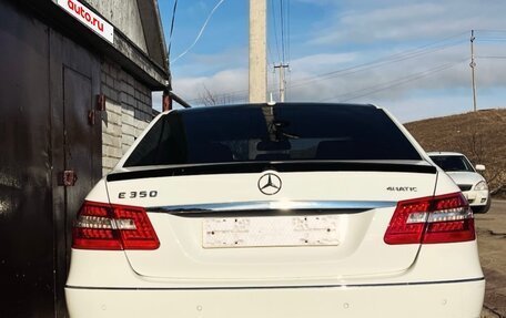 Mercedes-Benz E-Класс, 2009 год, 1 350 000 рублей, 2 фотография