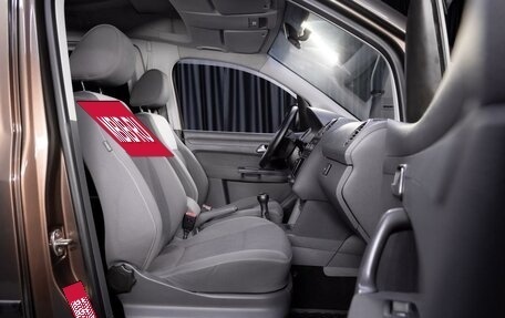 Volkswagen Caddy III рестайлинг, 2011 год, 999 000 рублей, 17 фотография