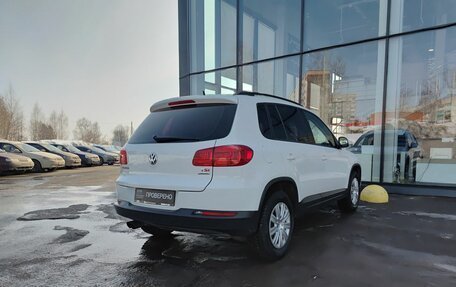 Volkswagen Tiguan I, 2014 год, 1 235 800 рублей, 6 фотография