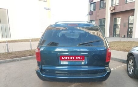 Chrysler Voyager IV, 2001 год, 420 000 рублей, 5 фотография