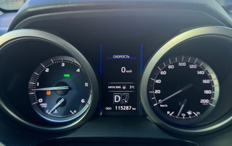 Toyota Land Cruiser Prado 150 рестайлинг 2, 2015 год, 4 350 000 рублей, 4 фотография