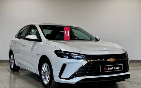 Chevrolet Monza, 2023 год, 1 850 000 рублей, 4 фотография