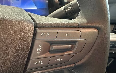 Chevrolet Monza, 2023 год, 1 850 000 рублей, 15 фотография