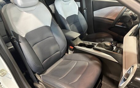 Chevrolet Monza, 2023 год, 1 850 000 рублей, 29 фотография