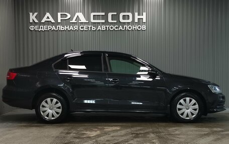 Volkswagen Jetta VI, 2015 год, 965 000 рублей, 6 фотография